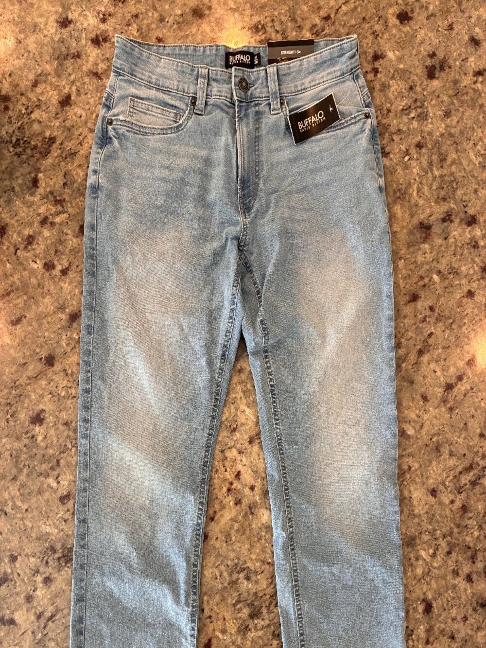 Buffalo David Bitton Men’s Straight Fit Jeans 31x30 Light Wash NWT